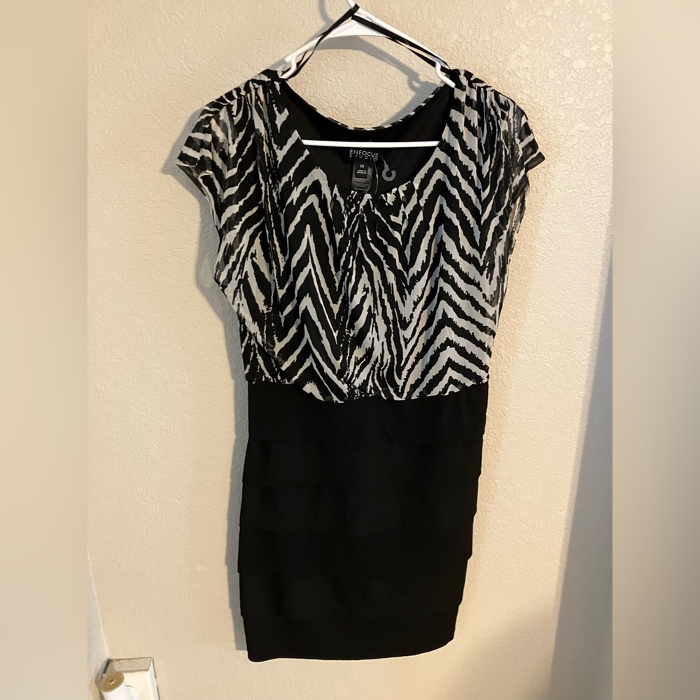 Enfocus Studio Black and White Chevron Mini Dress